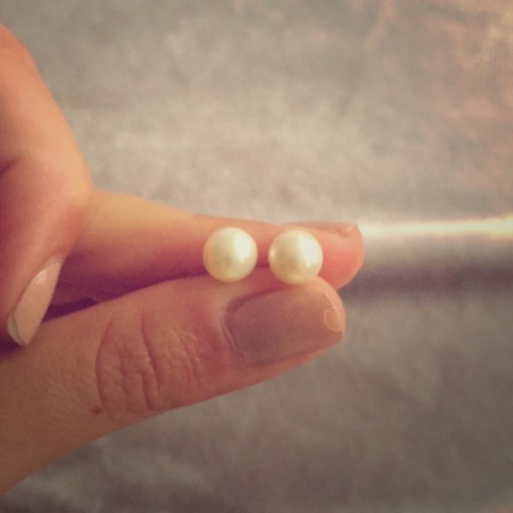 Faux Pearl Studs